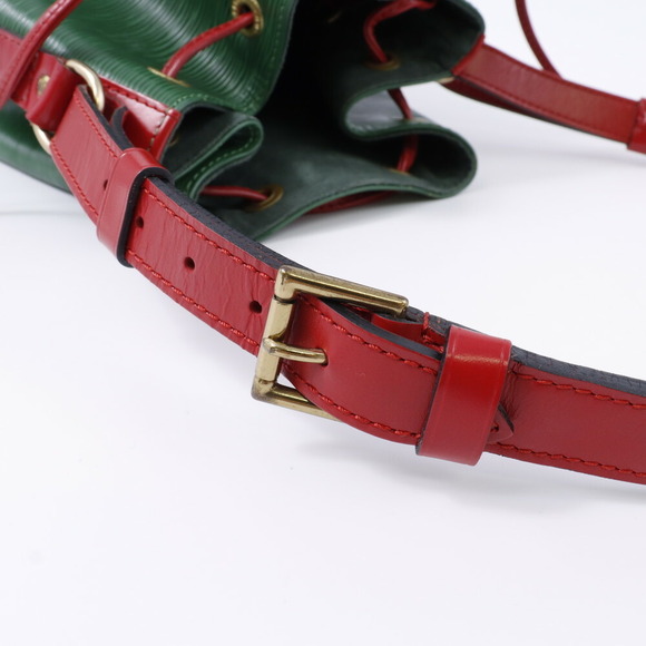 Louis Vuitton Epi Drawstring Shoulder Bag Two Tone - Picture 6 of 7